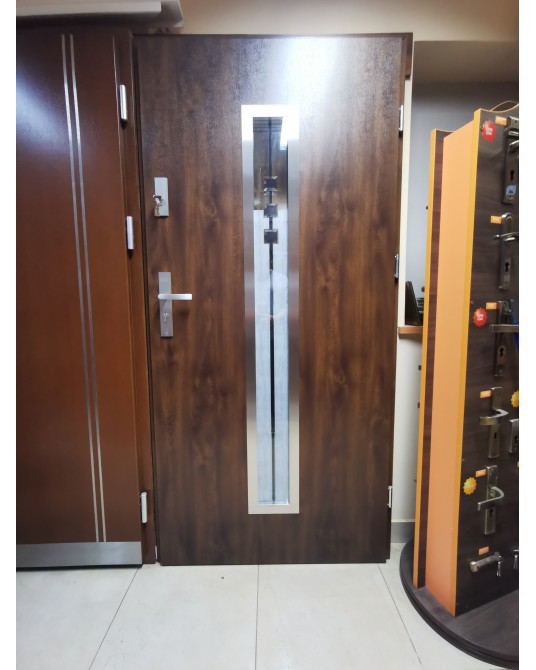 Drzwi zewnętrzne 56mm kolor orzech